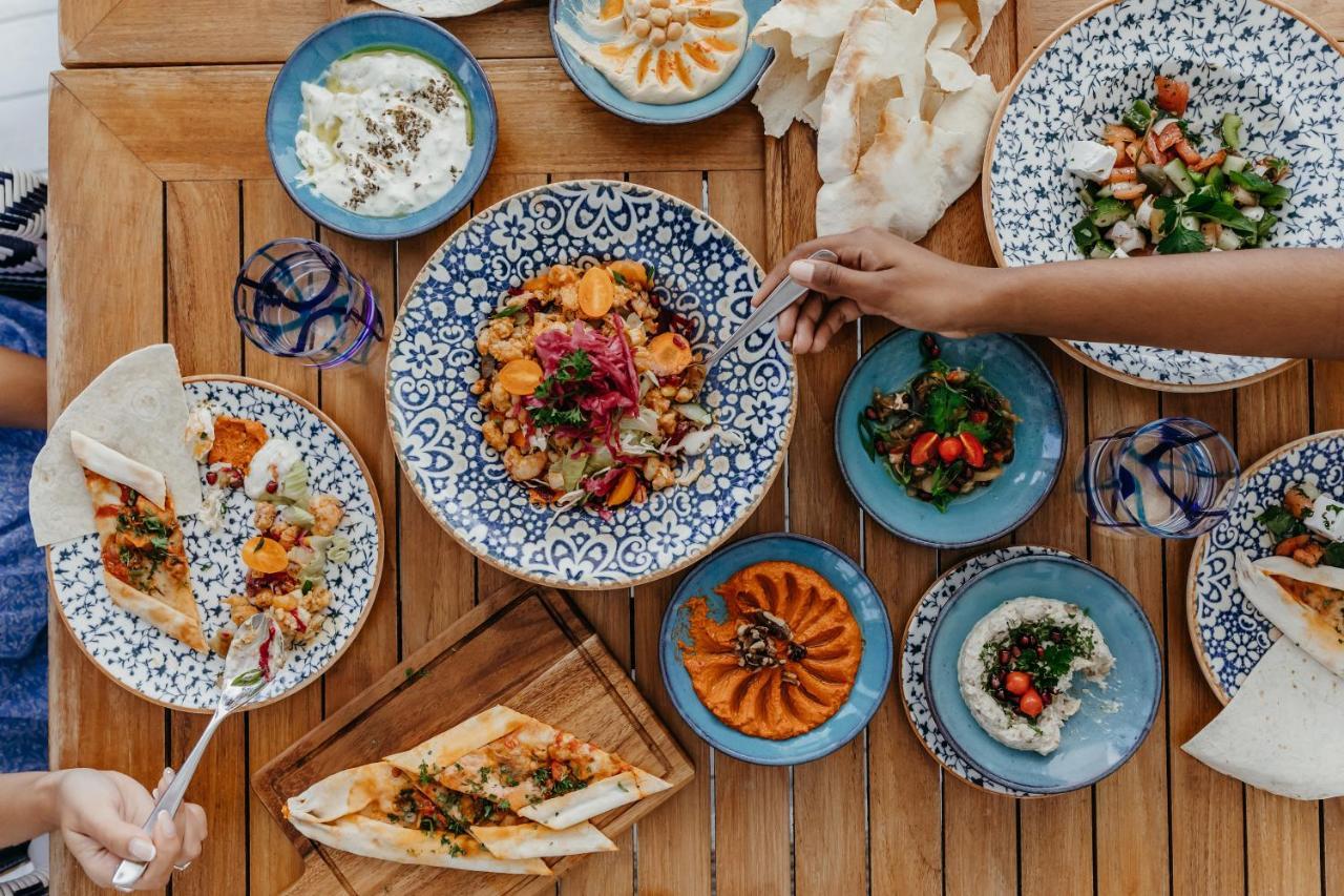 Lux* Grand Gaube Resort & Villas Exteriér fotografie A selection of Turkish cuisine