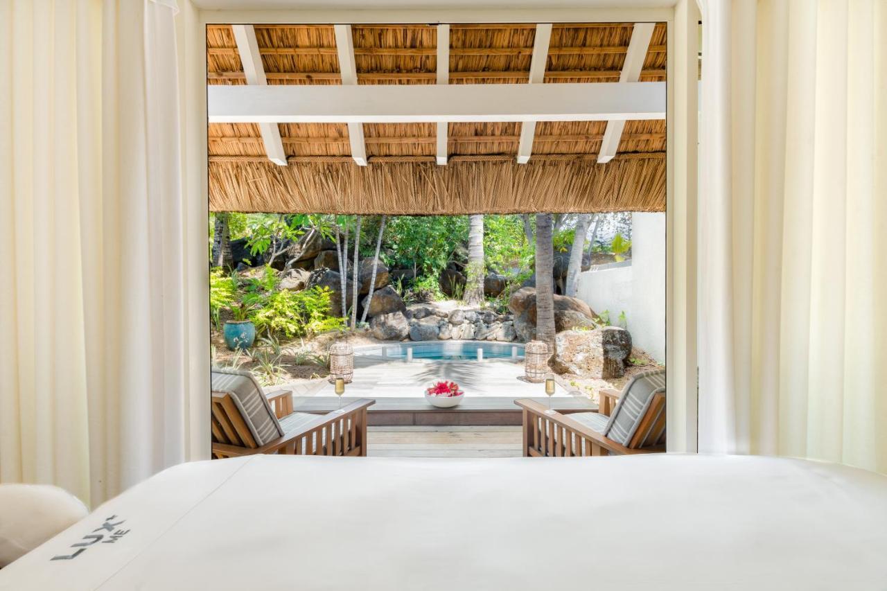 Lux* Grand Gaube Resort & Villas Exteriér fotografie View from a bedroom