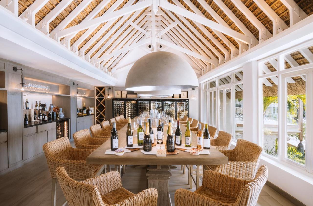 Lux* Grand Gaube Resort & Villas Exteriér fotografie Wine tasting at the Wine Experience Center